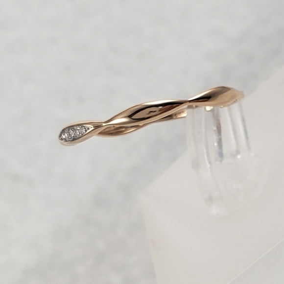Delicate 14k Rose Gold & Diamonds Band - Picture 4 of 8